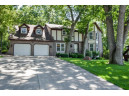 919 Campfire Dr, Sun Prairie, WI 53590