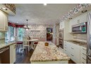 919 Campfire Dr, Sun Prairie, WI 53590