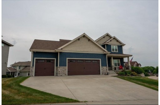 988 Alpine Pky, Oregon, WI 53575