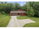 4729 Toepfer Rd, Middleton, WI 53562