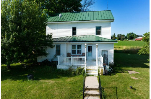 N5691 Brooklyn G Rd, Ripon, WI 54971