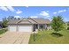 572 Vista Cir Columbus, WI 53925