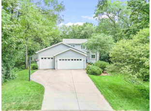 859 Pleasant Oak Dr Oregon, WI 53575