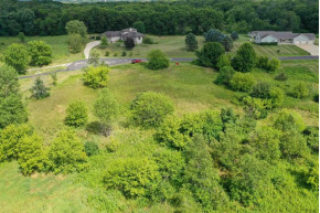 4.28 ACRES Pine Ridge Ct