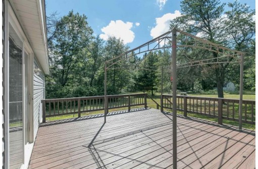 W5176 Tuck Away Ln, Necedah, WI 54646