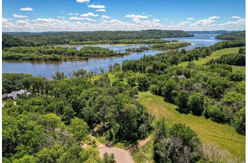 LOT 3 Crane Hollow Ct, Portage, WI 53901