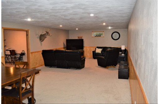 708 Winter Ave, Waupun, WI 53963