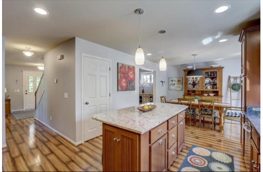 2917 Winter Park Pl, Madison, WI 53719