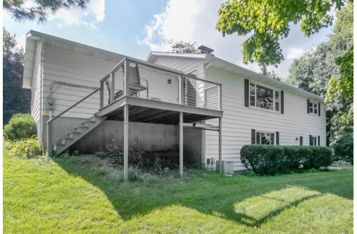 2761 Raritan Rd, Fitchburg, WI 53711