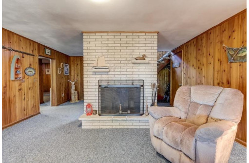 W10925 W Harmony Dr, Lodi, WI 53555