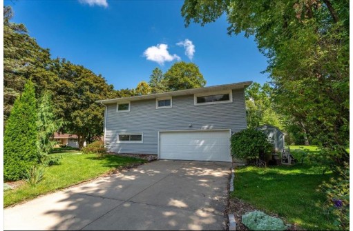 37 S Eau Claire Ave, Madison, WI 53705