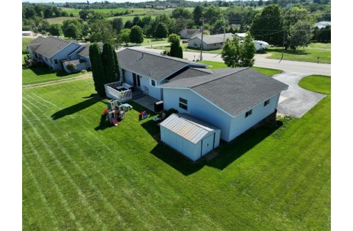 509 N Bennett Rd, Dodgeville, WI 53533