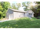 N4957 Woodlawn Terr, Poynette, WI 53955