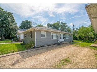 3009 Hermina St Madison, WI 53714