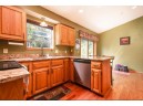 295 Valley Ridge Dr, Sun Prairie, WI 53590