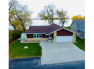 W10183 Del Bern Acres Fox Lake, WI 53933-9511