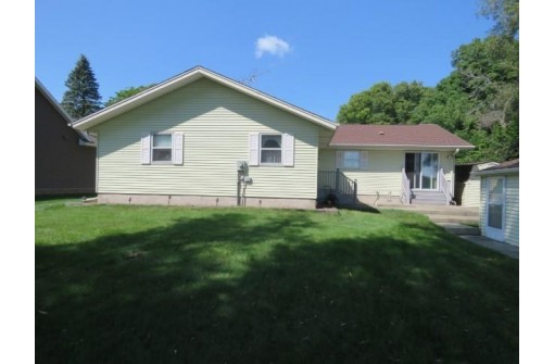 W10183 Del Bern Acres, Fox Lake, WI 53933-9511