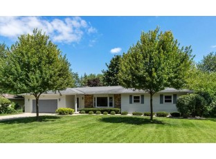 2792 Ledgemont St Madison, WI 53711