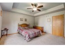 6635 Parkway Dr, Sun Prairie, WI 53590