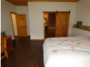 42243 S Knapp Creek Ln, Gays Mills, WI 54631