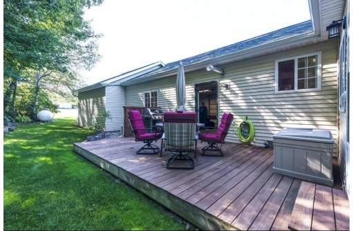 N4675 Allan Rd, Portage, WI 53901