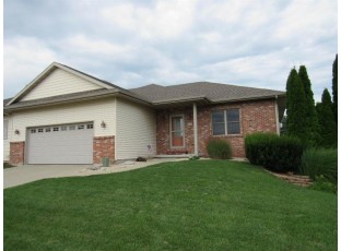 3927 Sandhill Dr 2 Janesville, WI 53546