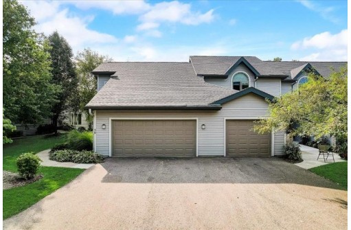 50 Hidden Hollow Tr, Madison, WI 53717