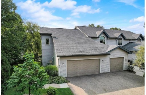 50 Hidden Hollow Tr, Madison, WI 53717