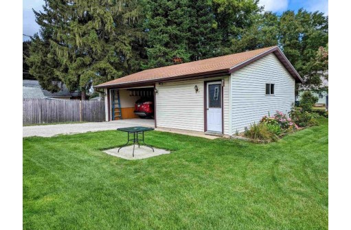 628 E Franklin St, Waupun, WI 53963