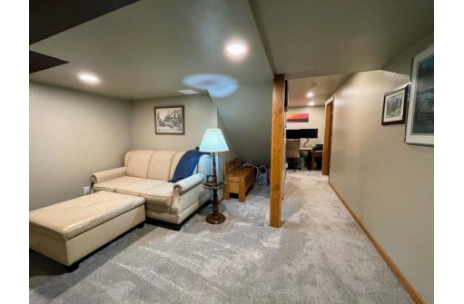 343 N Westmount Dr, Sun Prairie, WI 53590