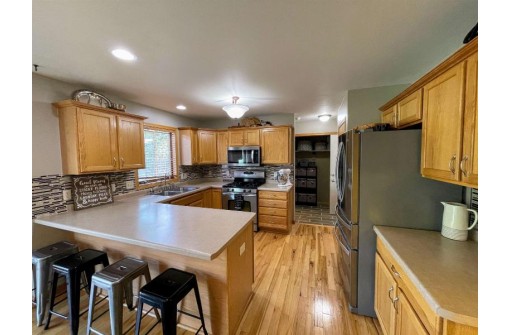 343 N Westmount Dr, Sun Prairie, WI 53590