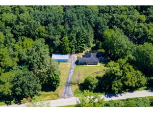 N3002 Tomlinson Rd Poynette, WI 53955