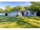 N3002 Tomlinson Rd, Poynette, WI 53955