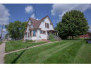 100 S Center St, Livingston, WI 53554