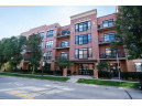 615 W Main St 401, Madison, WI 53703