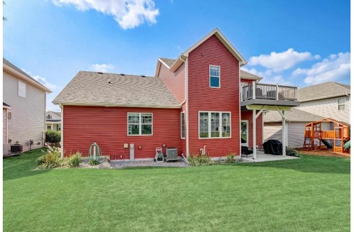 1817 Red Fern Ln, Madison, WI 53718