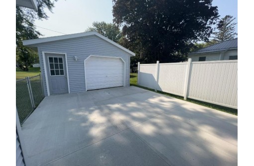 512 Williams St, Tomah, WI 54660