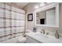 1013 N Sunnyvale Ln B, Madison, WI 53713