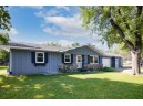 325 Halcyon Pl, Fort Atkinson, WI 53538