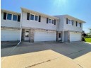 215 Broadway Dr, Sun Prairie, WI 53590