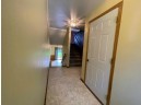 215 Broadway Dr, Sun Prairie, WI 53590