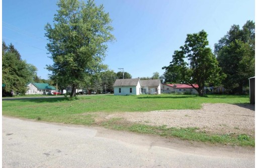 33003 Center St, Blue River, WI 53518