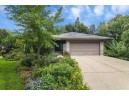 565 Connor Ct, Lake Mills, WI 53551