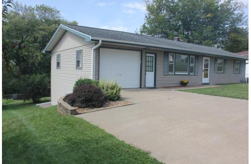 3658 Hickory St, Kieler, WI 53812