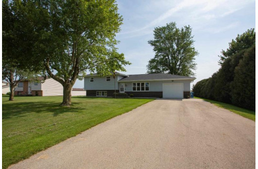 30671 County Road H, Cuba City, WI 53807