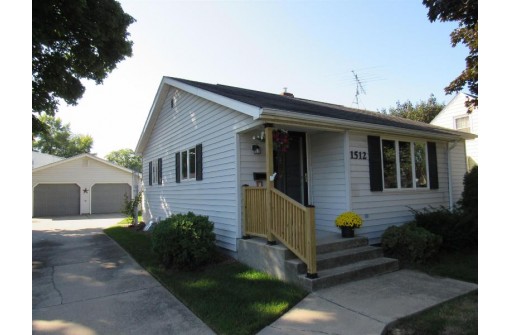 1512 E Milwaukee St, Janesville, WI 53545