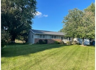 3764 Sunhill Dr Madison, WI 53718