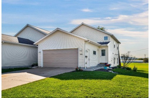 505 Hillview St, Lodi, WI 53555