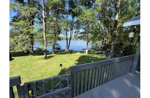 E12610 Bay Rd, Merrimac, WI 53561