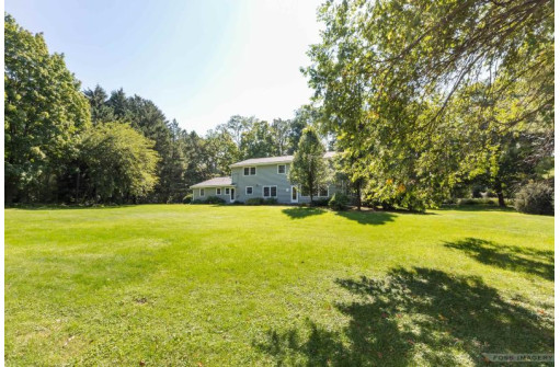 6318 Old Sauk Rd, Madison, WI 53705